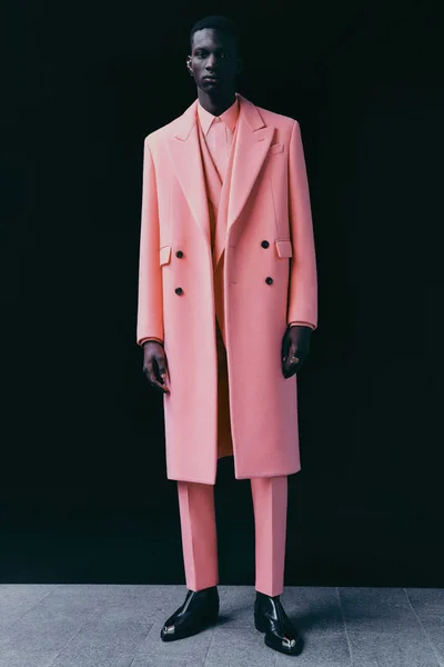 Look 10